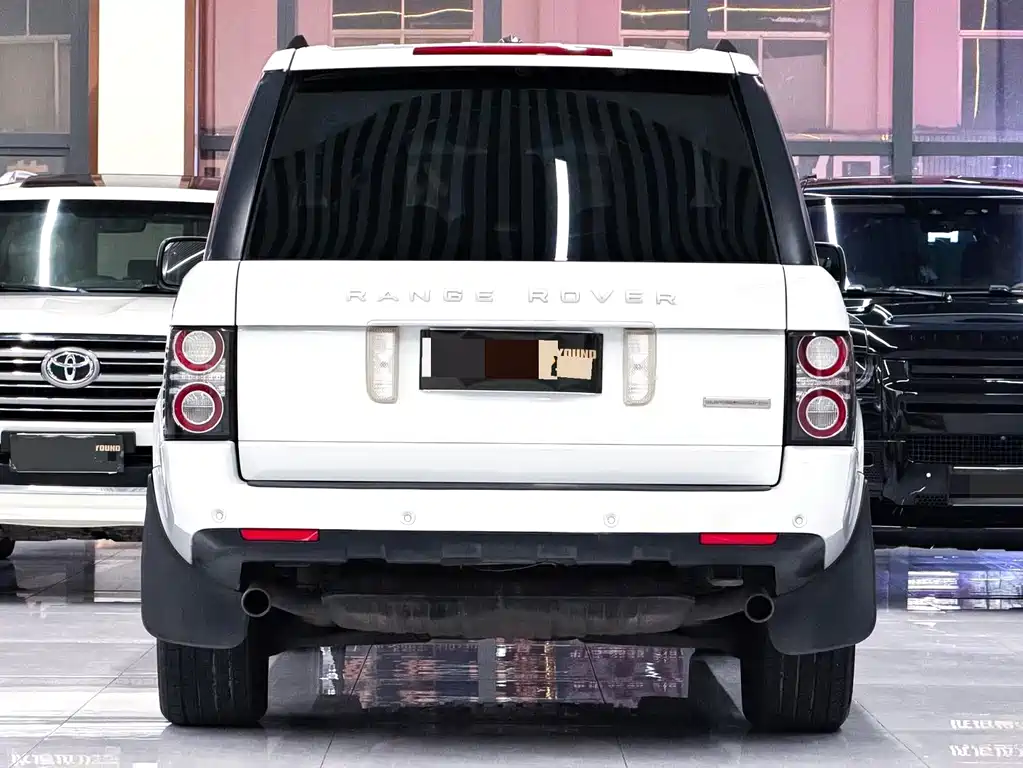 Land Rover Range Rover — миниатюра 4