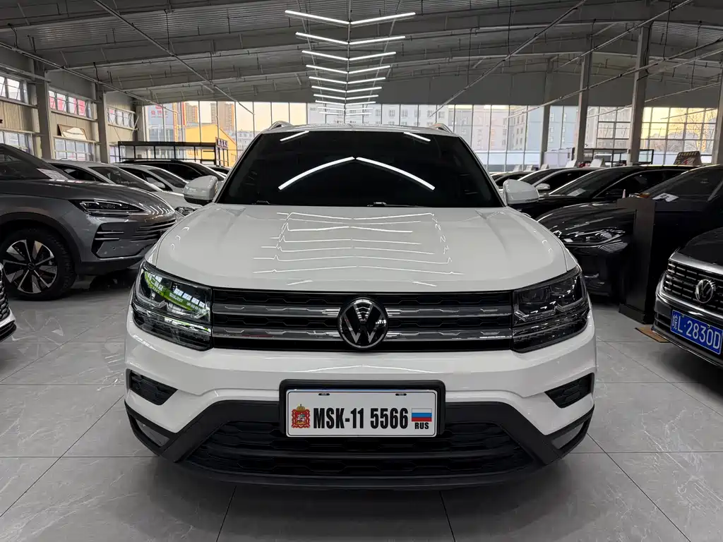 VOLKSWAGEN TUYUE