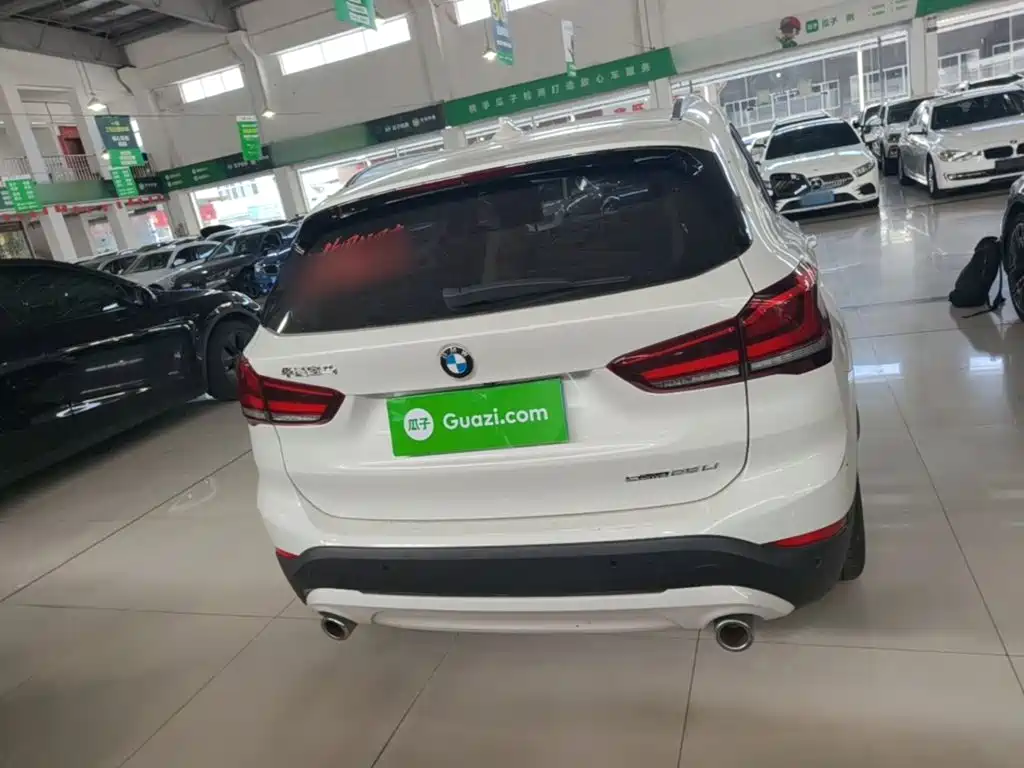 BMW X1 — миниатюра 6
