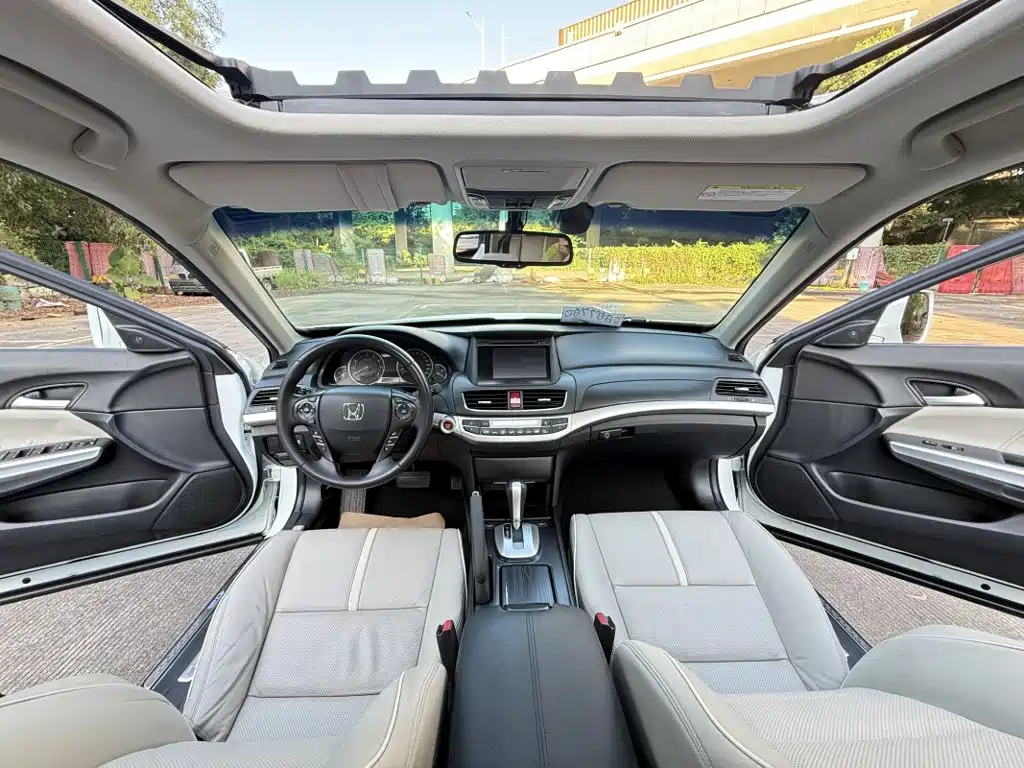 Honda Crosstour — миниатюра 14