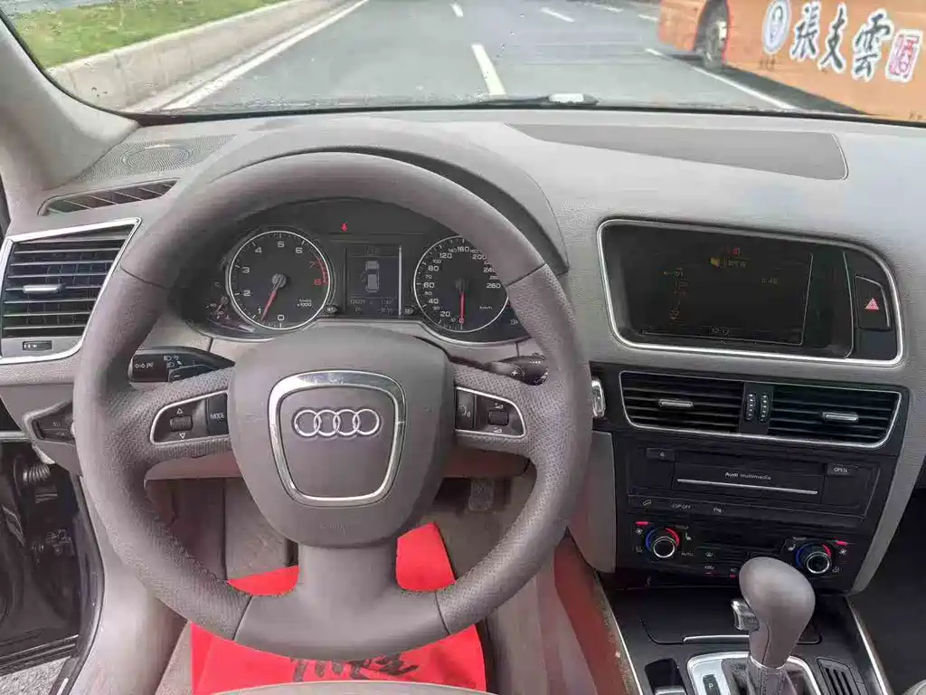 Audi Q5 (Import) 3.2FSI Sport Edition, фото 8