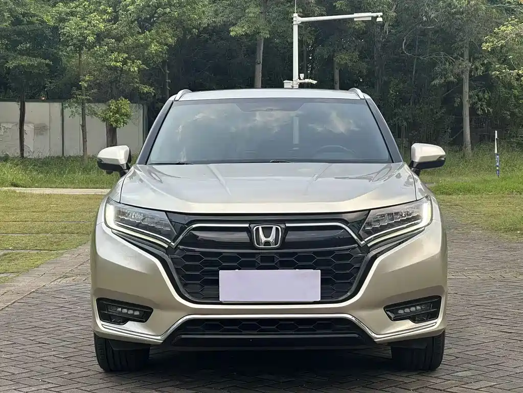 Honda UR-V — миниатюра 2