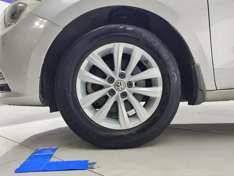 Volkswagen Bora — миниатюра 6