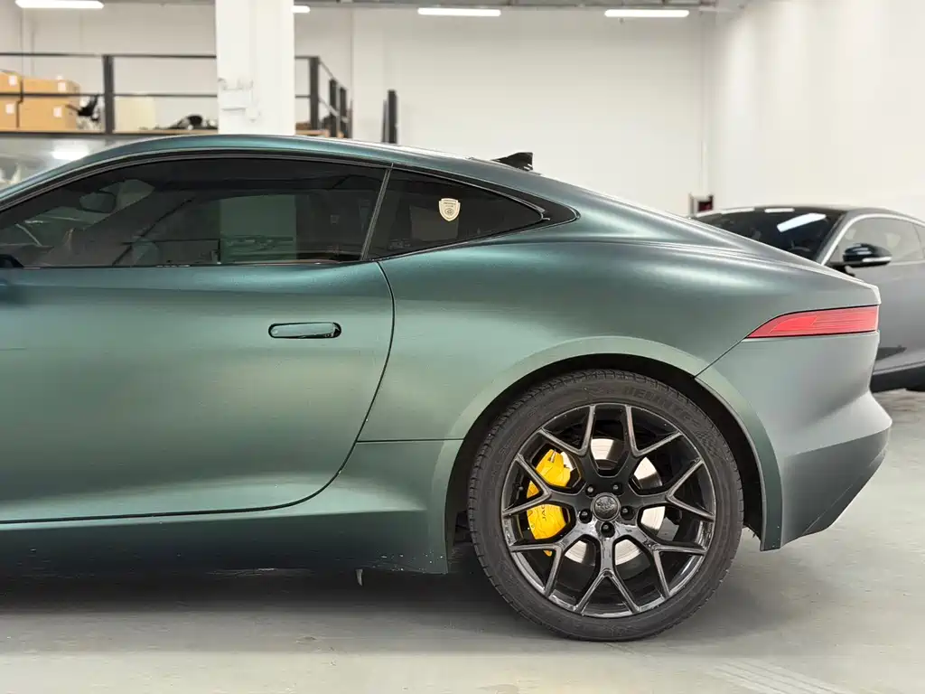 Jaguar F-TYPE — миниатюра 3