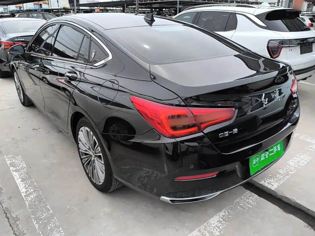 Hongqi Hongqi H5 — миниатюра 5