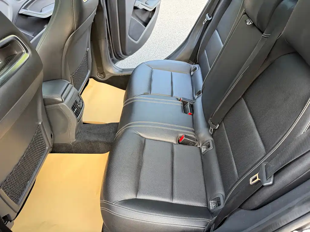 Mercedes-Benz GLA — миниатюра 15