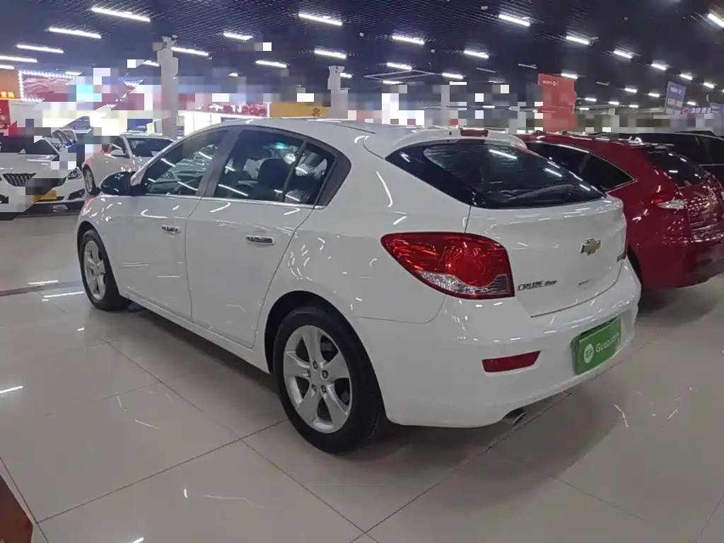 Chevrolet Cruze — миниатюра 5