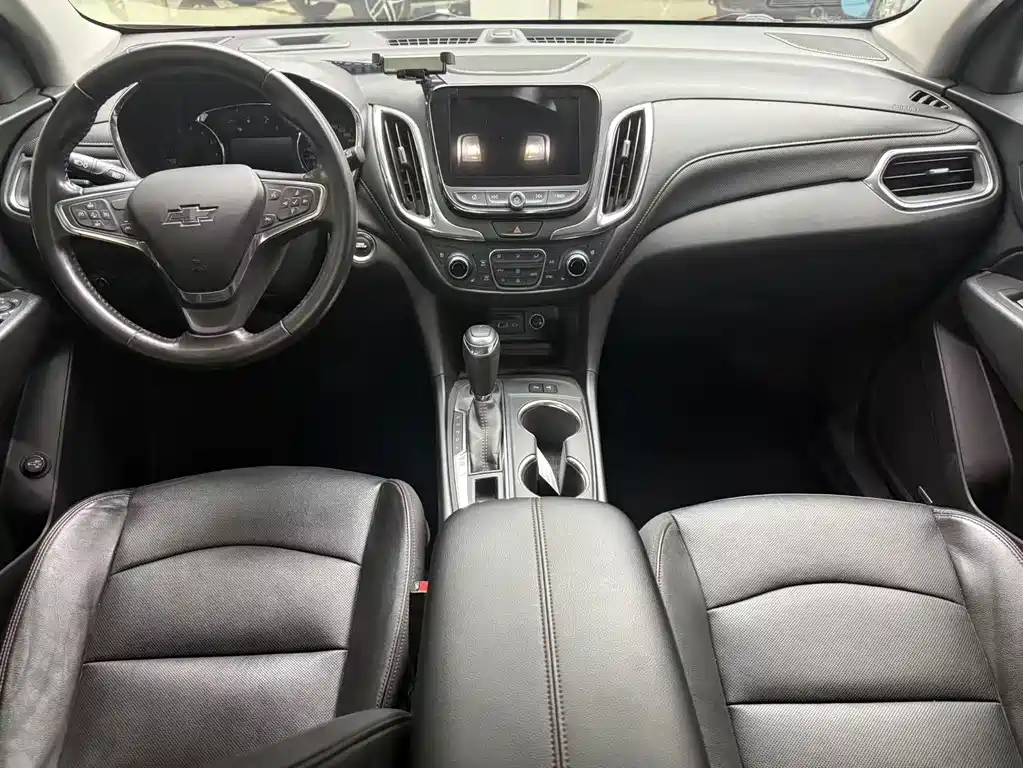 Chevrolet Equinox — миниатюра 8