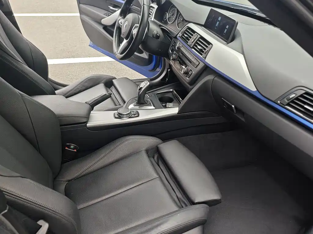 BMW 3 Series GT 3 GT 2016 328i