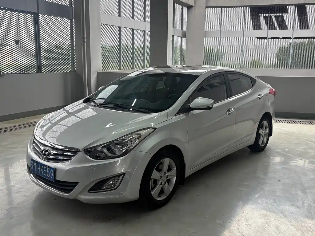 Купить Hyundai Elantra Langdong