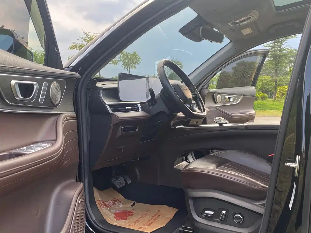 Chery Tiggo 8 PRO — миниатюра 4