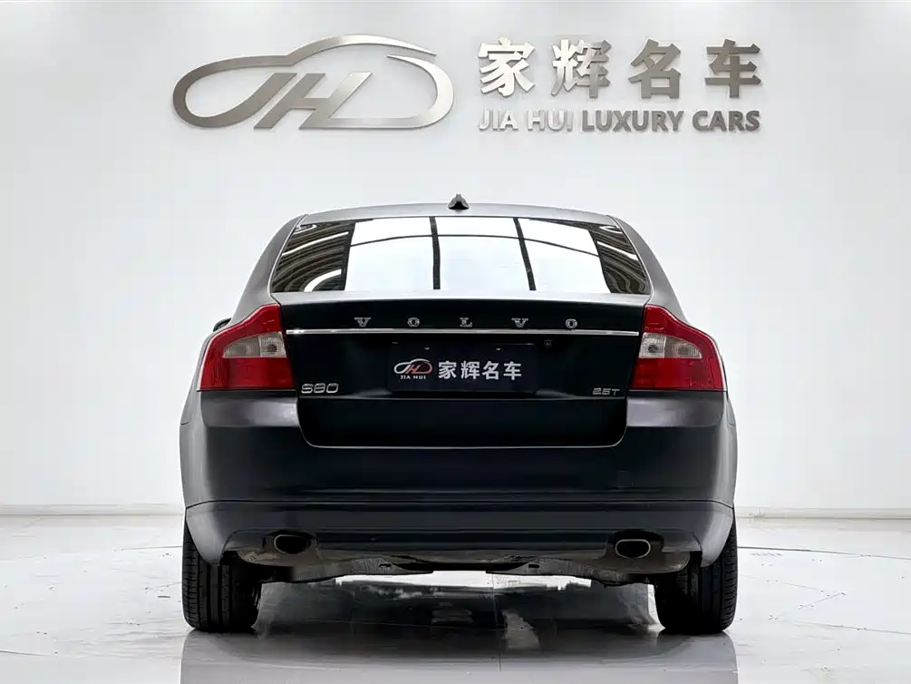 Volvo S80L 2010 2.5T