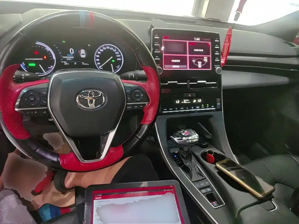 Toyota Avalon — миниатюра 6