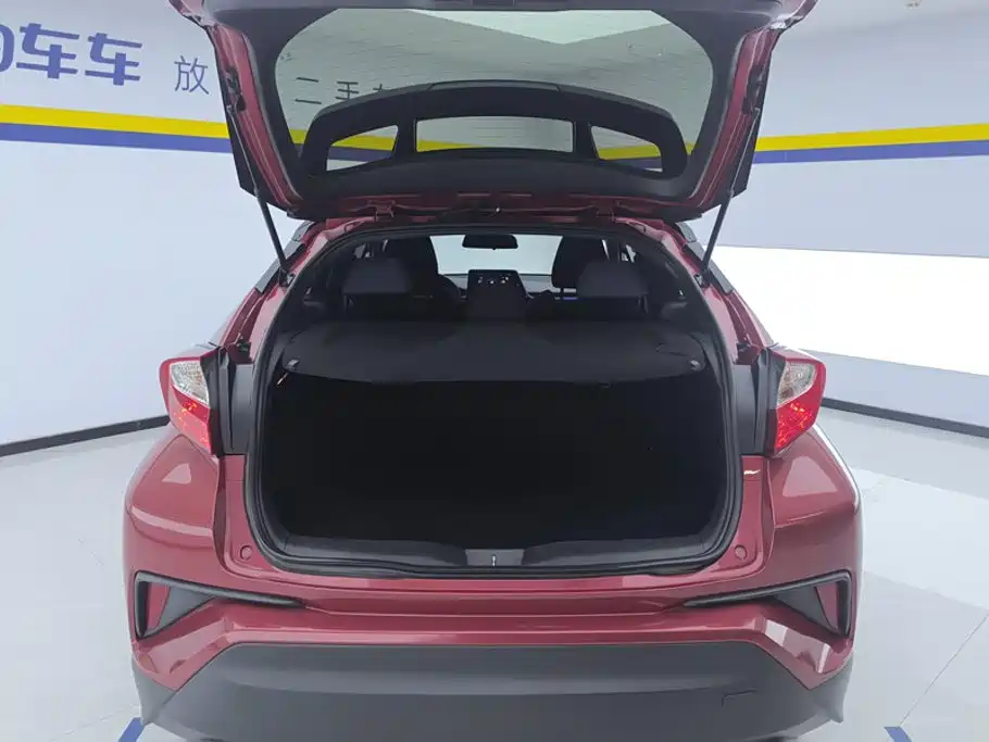 Toyota C-HR — миниатюра 4