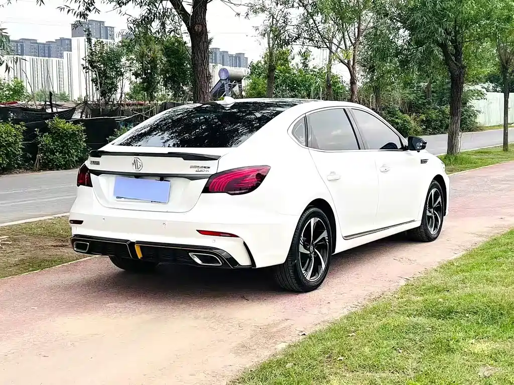MG MG6 — миниатюра 7