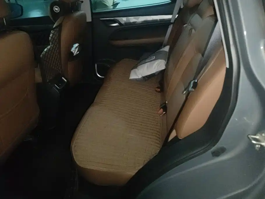 Geely Vision X6 — миниатюра 10