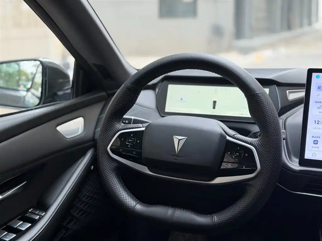 Changan Deepal DARK BLUE SL03