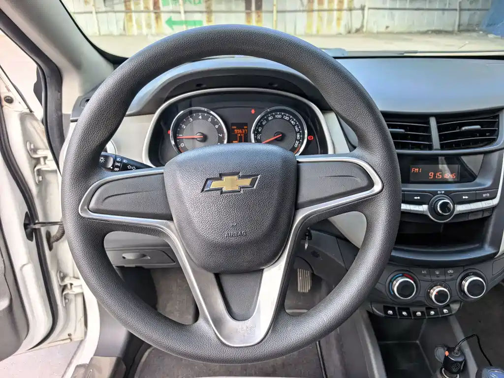 Chevrolet Sail — миниатюра 11