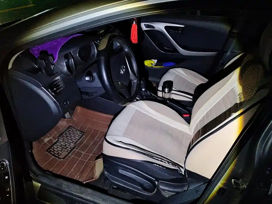 Hyundai Elantra Langdong — миниатюра 9