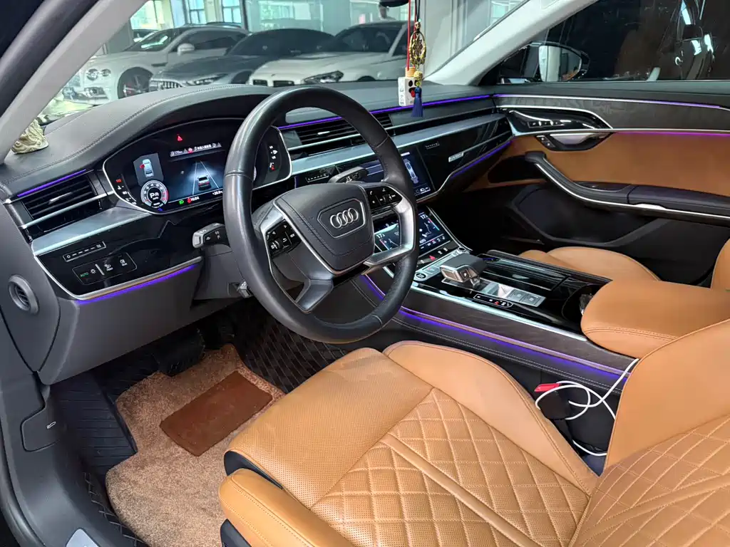 Audi A8 2024 A8L 50 TFSI quattro Premium