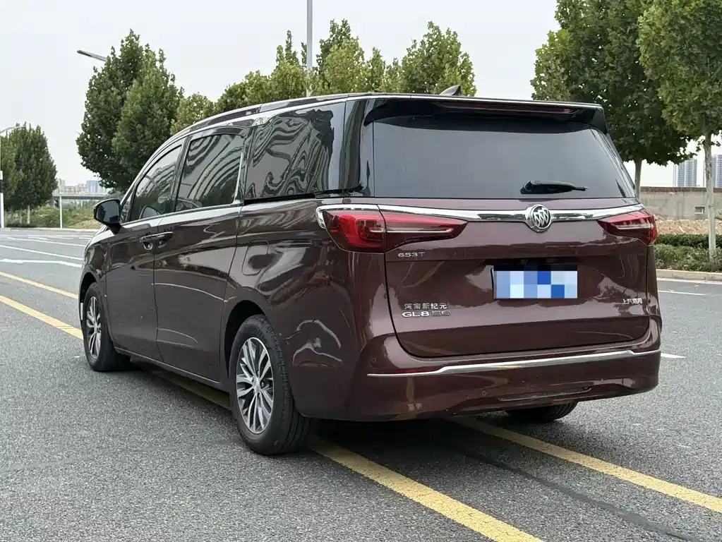 Buick GL8 — миниатюра 4