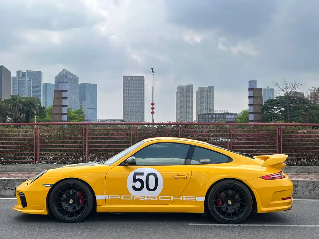 Porsche 911 2010 Carrera 3.6L