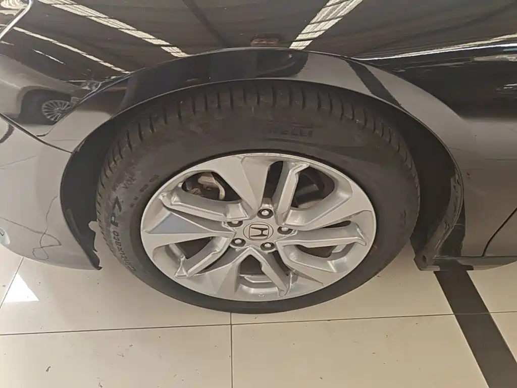 Honda Accord — миниатюра 23