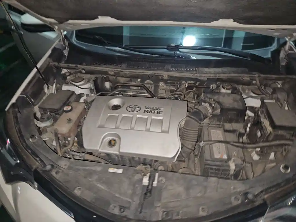 Toyota RAV4 — миниатюра 16