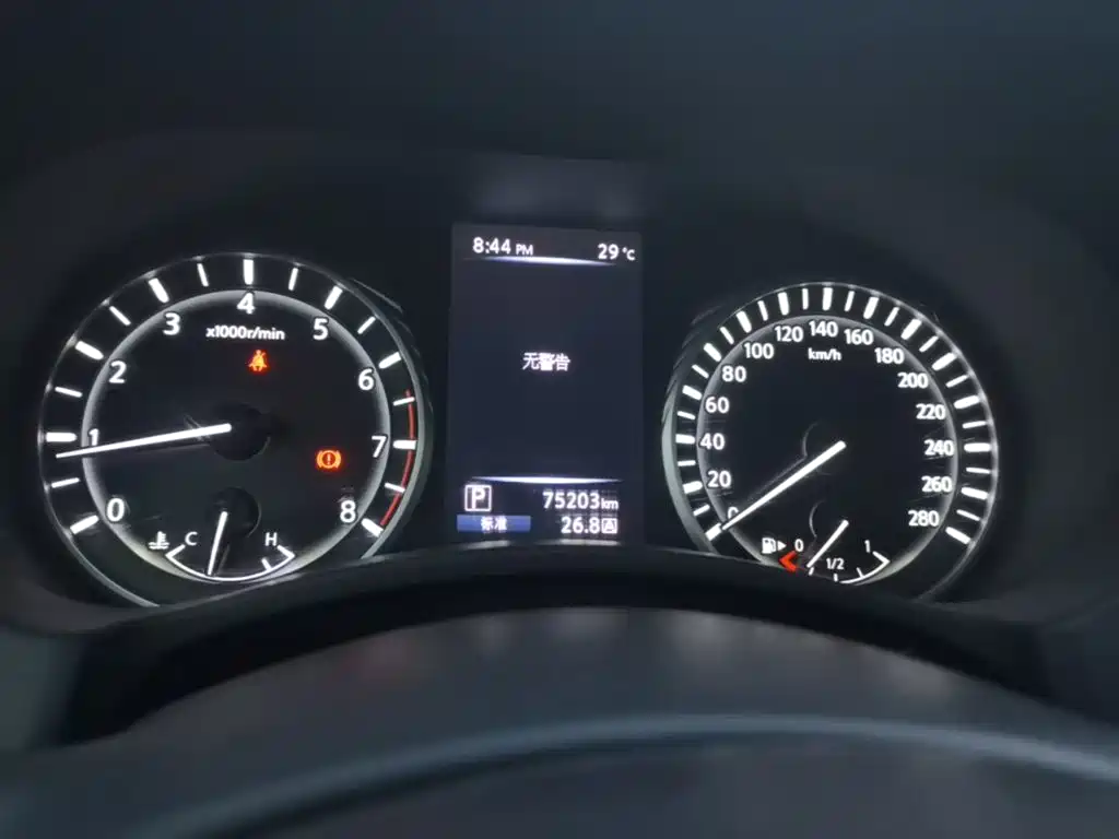 Infiniti Q50L — миниатюра 12