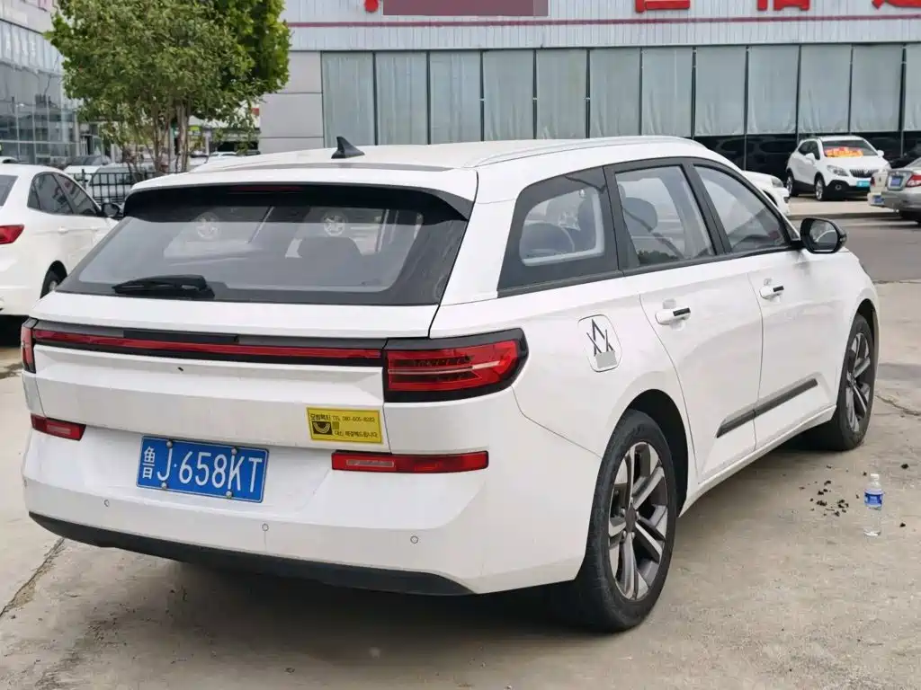 Baojun Valli — миниатюра 8