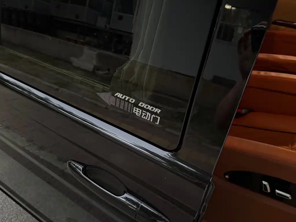 Mercedes-Benz Viano — миниатюра 22