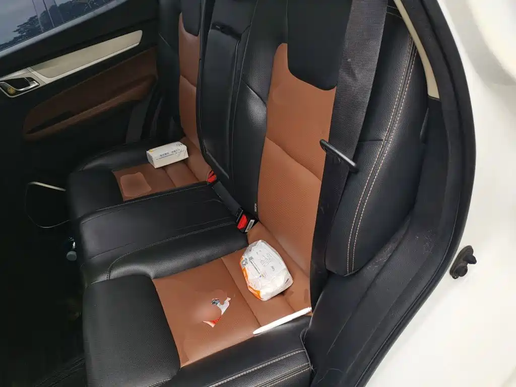 Geely Vision X6 — миниатюра 18