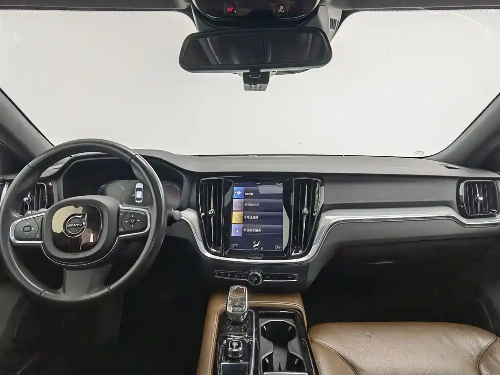 Volvo S60 2022 T8 E Luxury