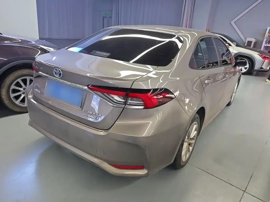 Toyota Corolla — миниатюра 7