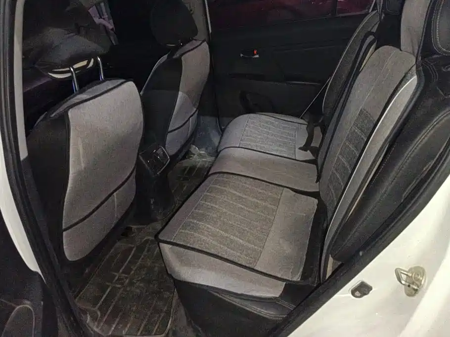 Kia Sportage — миниатюра 11