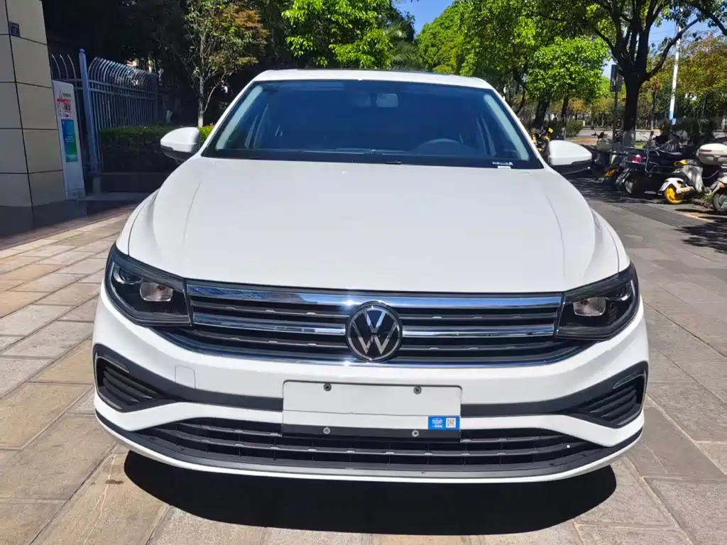 Купить Volkswagen Bora