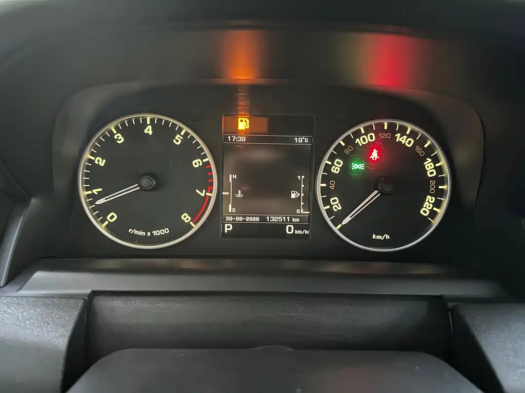 Land Rover Discovery — миниатюра 11