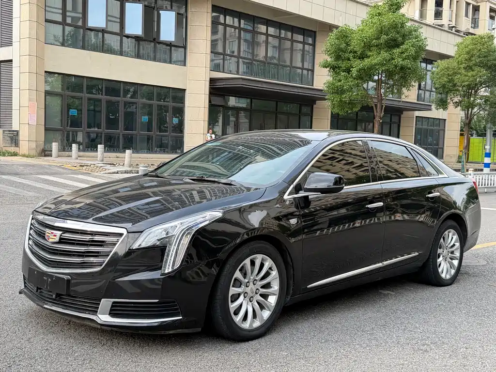 Купить Cadillac XTS