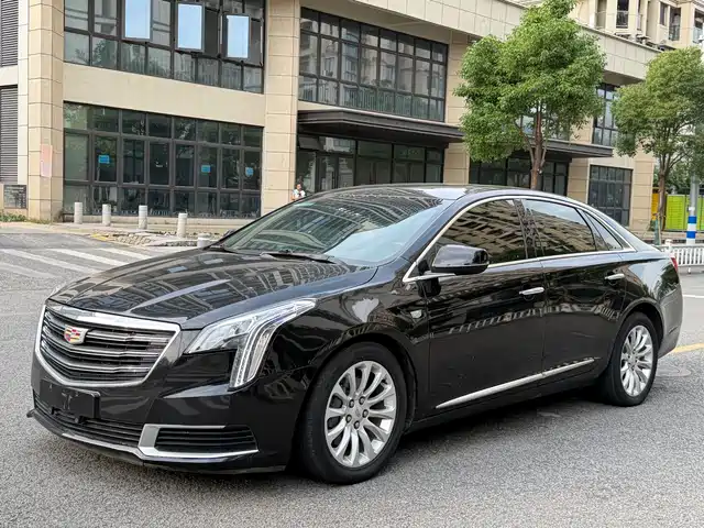 Cadillac XTS