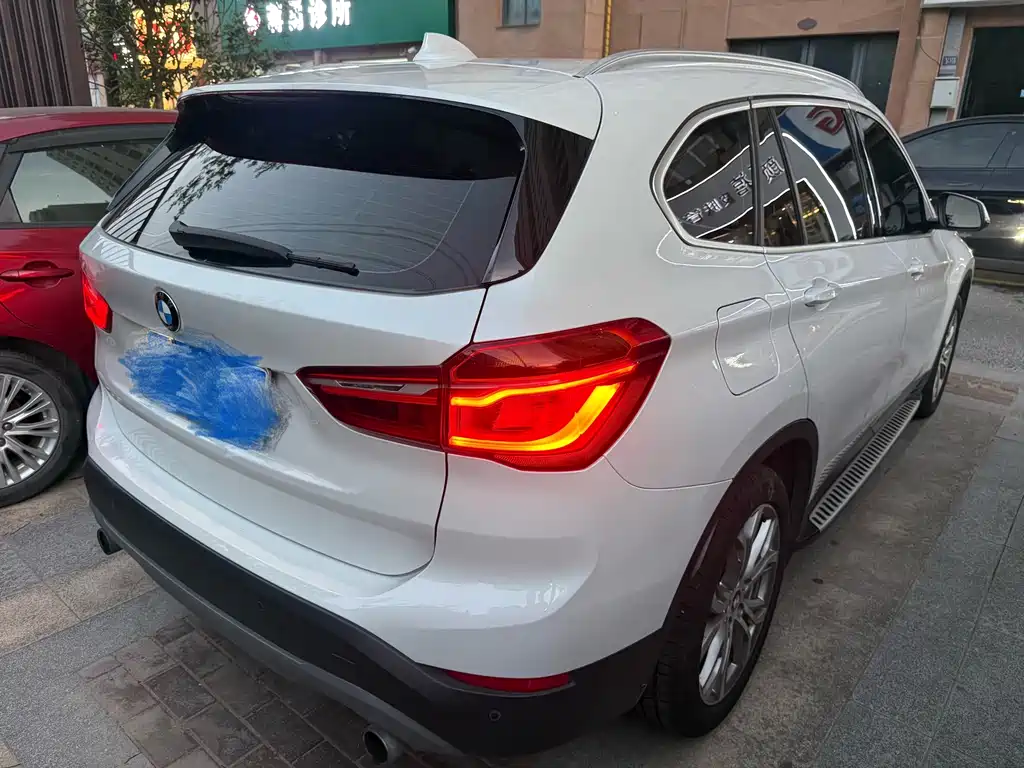 BMW X1 — миниатюра 4