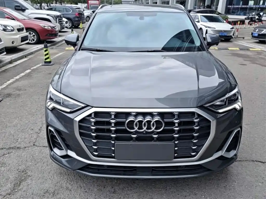 Audi Q3 2023 — фото 3