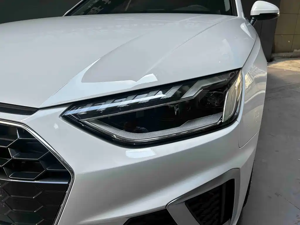 Audi A4L 2022 40 TFSI Fashion