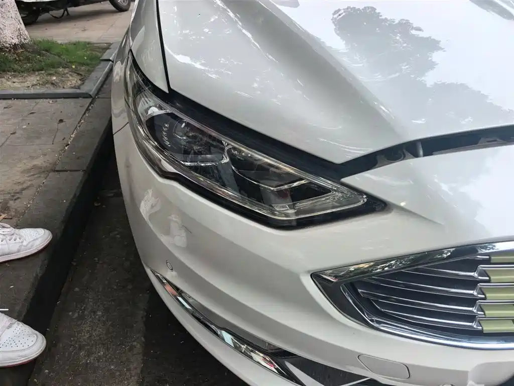 Ford Mondeo 2017 EcoBoost 245 Luxury Sport