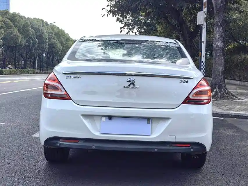 Peugeot 308 2013 1.6L AT