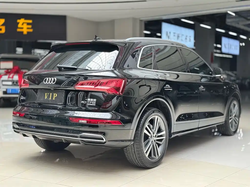 Audi Q5L — миниатюра 9