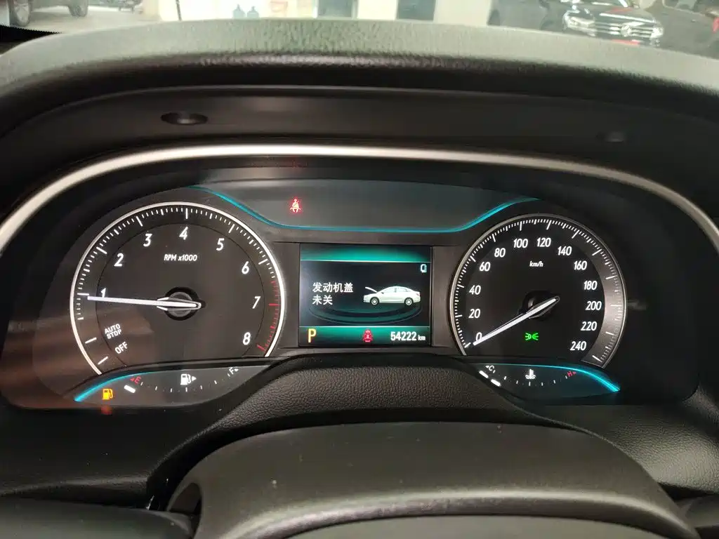 Buick Excelle — миниатюра 12