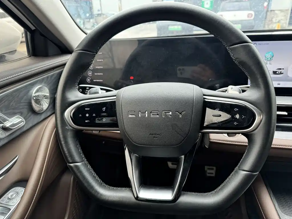 CHERY ARRIZO 8