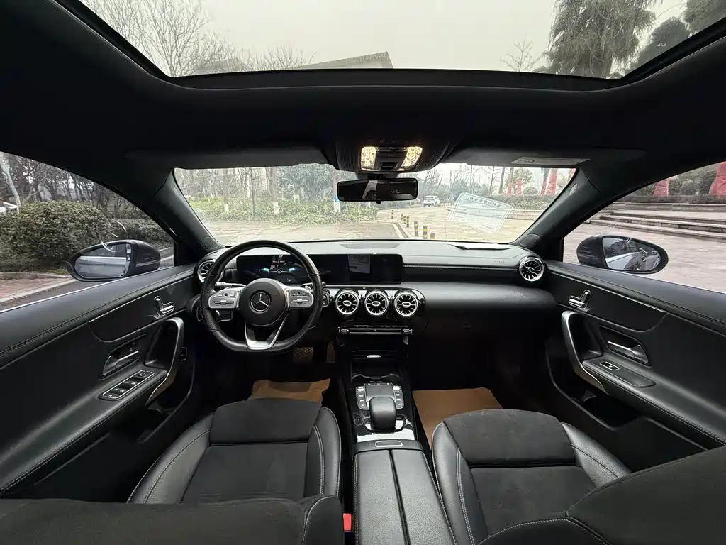 MERCEDES-BENZ A CLASS