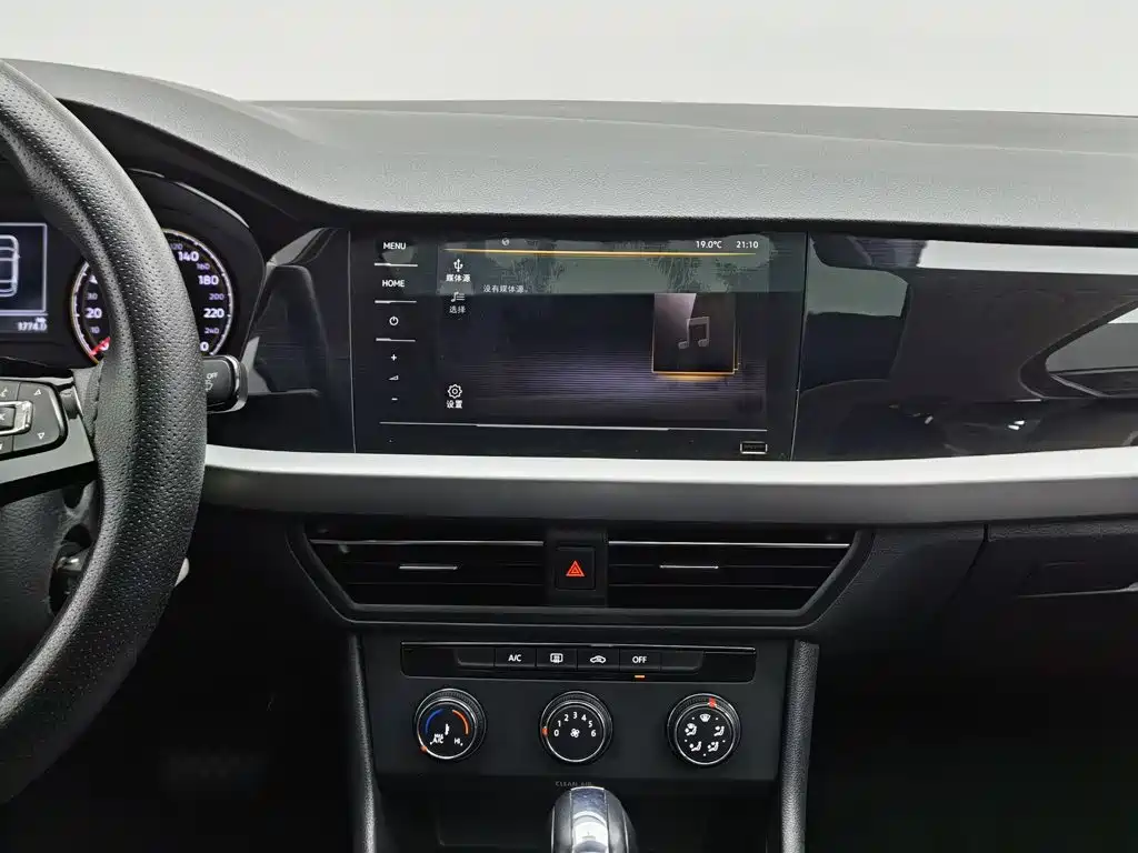 Volkswagen Lavida — миниатюра 12
