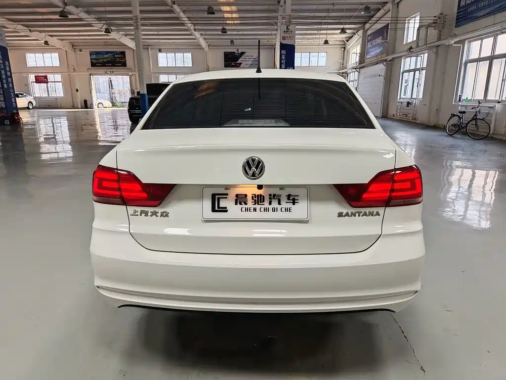 Volkswagen Santana — миниатюра 5